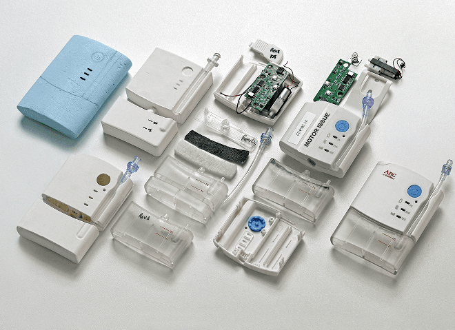 Pump unit split up into components